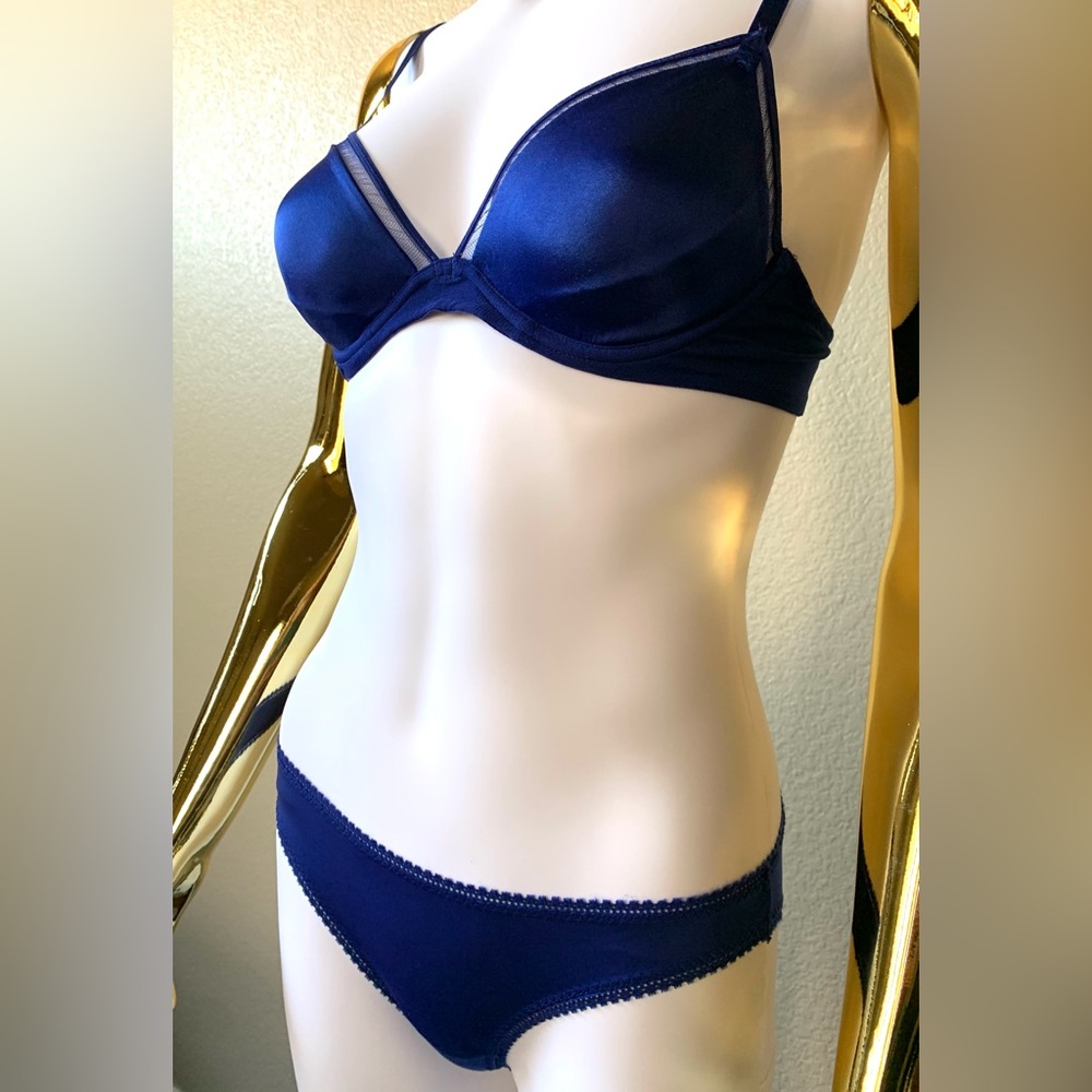 On Gossamer bra set 34A royal blue satin unlined bra and panties M